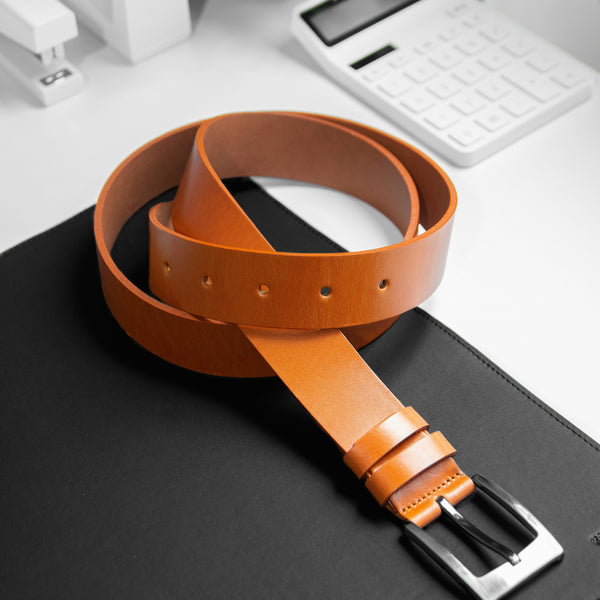 Full-Grain Leather Belt (Brown)